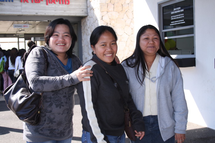 Filipinas visiting the Israel Museum in Jerusalem